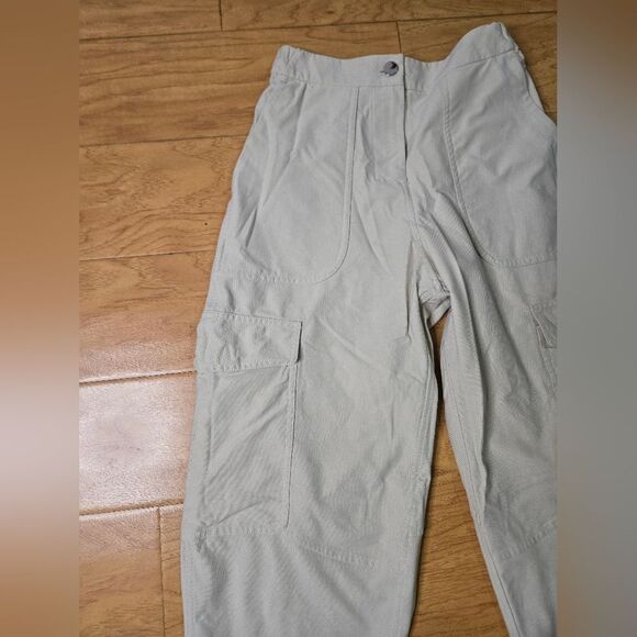 Lululemon Light Utilitech Cargo Pocket High-Rise Pant in Natural Ivory Size 24 - Picture 9 of 12